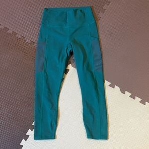 Fabletics Cropped Leggings